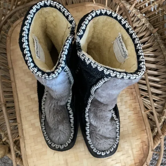 Vintage Snowland Fur Boots