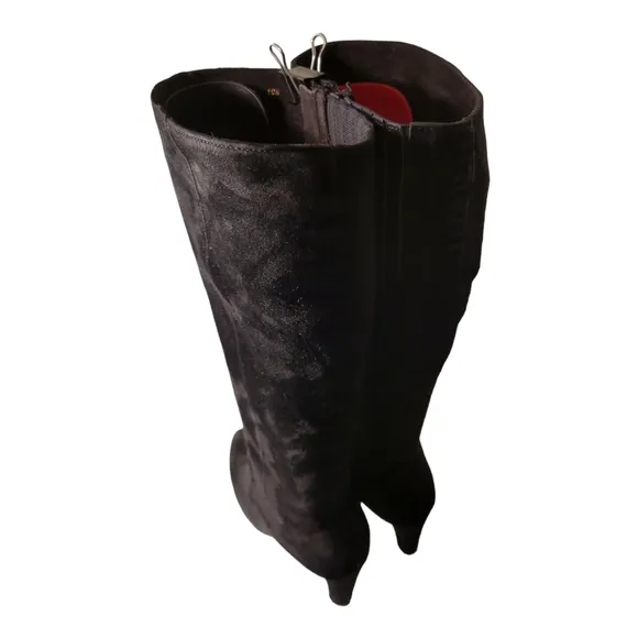 Vintage Tall Suede Designer Boots. 4 Inch High Heel Winter Boots