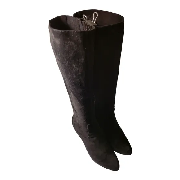 Vintage Tall Suede Designer Boots. 4 Inch High Heel Winter Boots