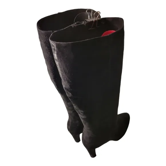 Vintage Tall Suede Designer Boots. 4 Inch High Heel Winter Boots
