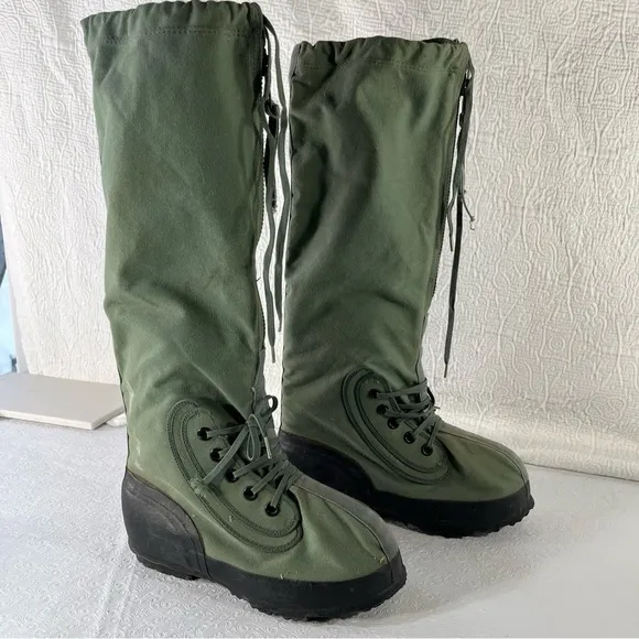 Vintage USAF N1B Mukluks Extreme Cold Weather Boots Made In USA Green Size Small