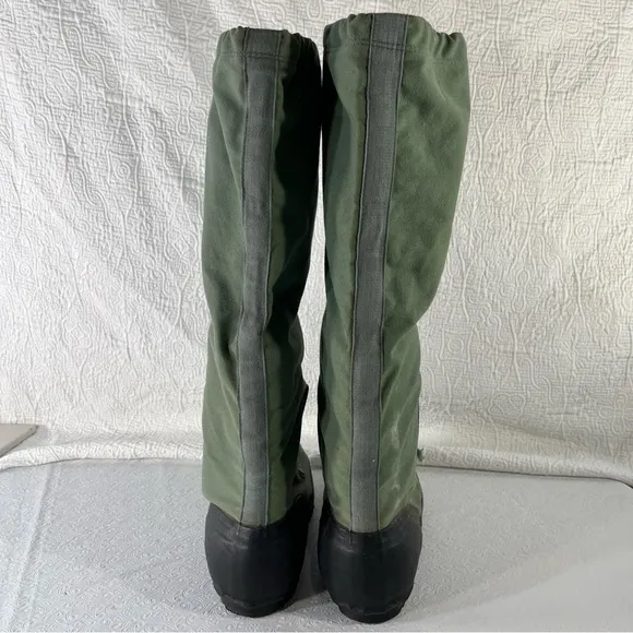 Vintage USAF N1B Mukluks Extreme Cold Weather Boots Made In USA Green Size Small