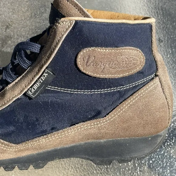 Vintage Vasque Skywalk Gore-Tex Woman 9 Made In Italy‎ Unisex Hiking Boots EUC