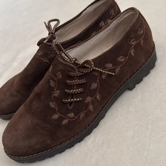 {VTG} Alp Traum | Italian Embroidered Leaf Vine Suede Leather Loafers Brown 41.5