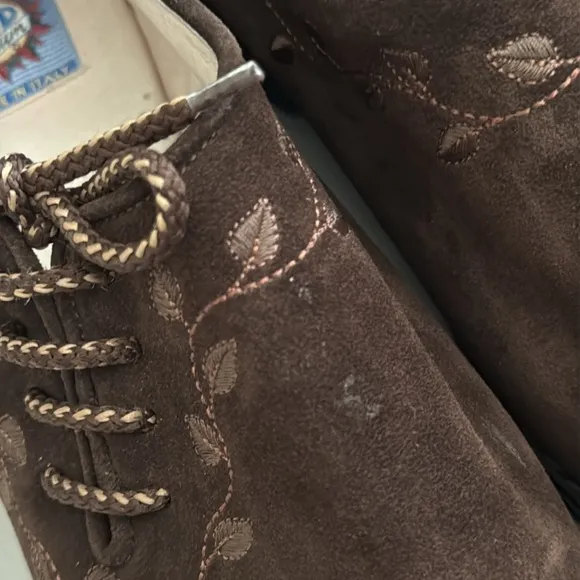 {VTG} Alp Traum | Italian Embroidered Leaf Vine Suede Leather Loafers Brown 41.5
