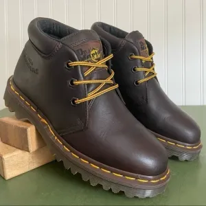 VTG England Made Dr Martens Ankle Boots #8057 in Brown Leather
