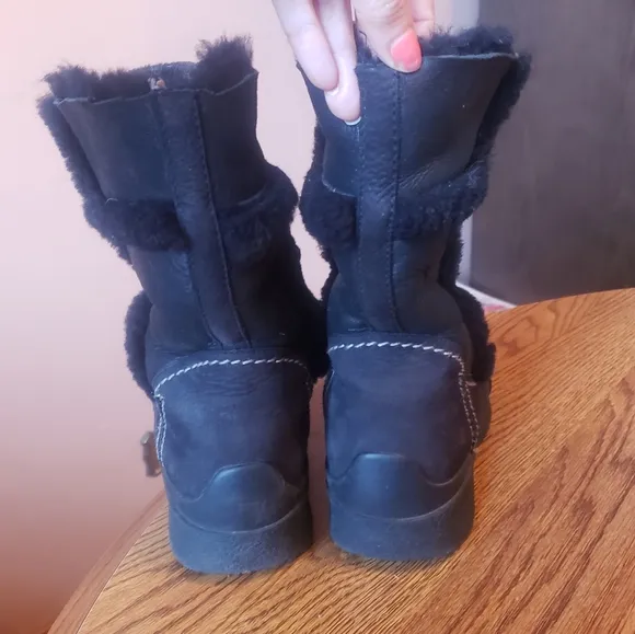Vtg Pajar Canada Women Winter Black Nubuck Shearling Lined pull on Boots 8
