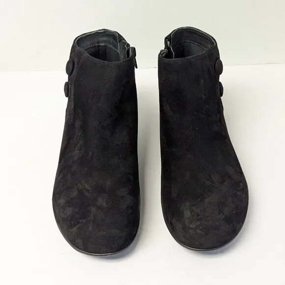 Walking Cradles Evan Ankle Booties, Black Suede, Womens 8 Wide