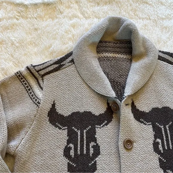 Western Bucking Bronc Rodeo Horse Cowichan Knit Traditional Button Front