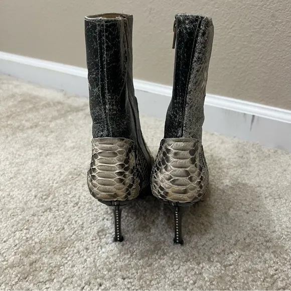 White Diamonds Boots High Heel Heeled Western Cowgirl Women Size 6 Belt Included