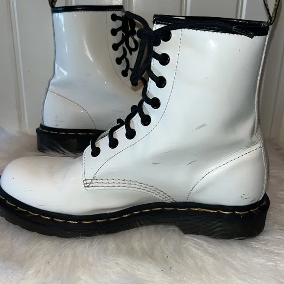WHITE glossy patent leather chunky Dr Doc Martens grunge goth punk boots size 8