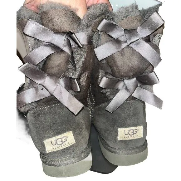 WMNS) UGG Bailey Bow II Pink Grey Boots 1110415 Women Size 8