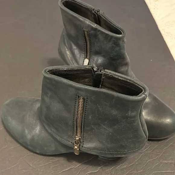 WOLKY  ANKLE BOOTS SIZE  EXCELLENT CONDITION