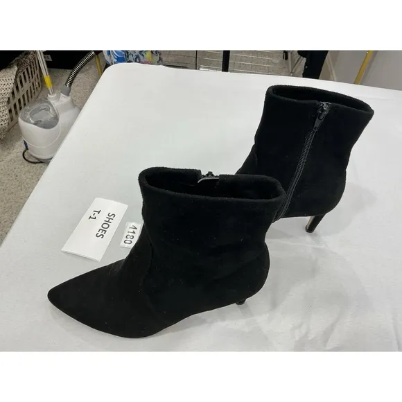 Womans Ann Taylor Stilettos Ankle Boots 8 M Black Side Zip Pointed Toe