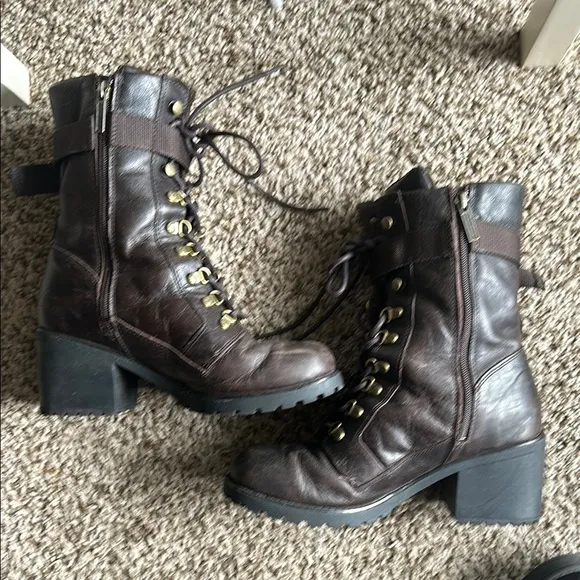 Woman’s size 9. Brown Leather Boots. Harley Davidson.