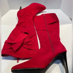 Women Red Boots