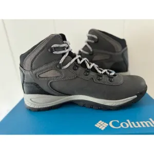 Women's Columbia Newton Ridge Plus Shoes Size 11