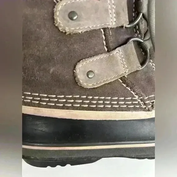 Women’s Size 6 Sorel Joan of Arctic Winter Boots in Grey