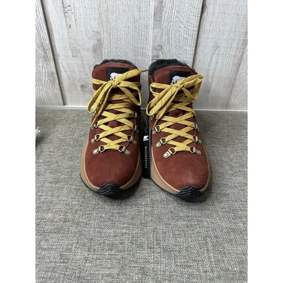 Womens Sorel Out N About III Conquest Spice Brown WP Lace Up Boots Size 8.5