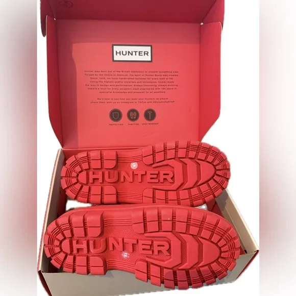 Women's Stanly Insulated Waterproof Duck Boots - RED - SZ 8 - BRAND NEW