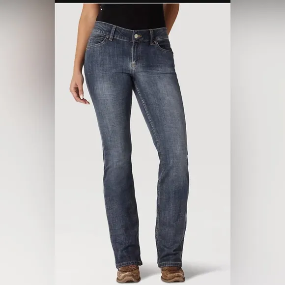 Wrangler AH WASH WOMEN'S BOOTCUT jeans size 7x36 brand new