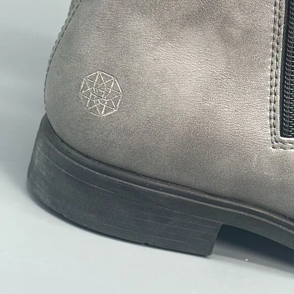Xena Omega Women's 8.5 Gray Vegan Leather Work Boot Side Zip Ankle Workwear