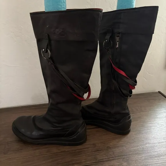 Y-3 Drop Strap Long Black Boot adidas UK 7.5D US Men Sz8 Red &amp; Black Straps