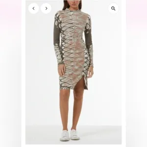 Young Fabulous &amp; Broke Deidei Dress medium