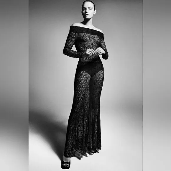 ZARA BLOGGERS FAV ZARA OFF SHOULDER LACE DRESS