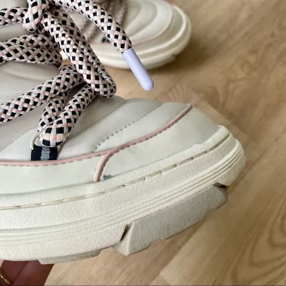 ZARA Off White &amp; Pink Chunky Puffer Winter Boots | Insulated | Women’s Size 5