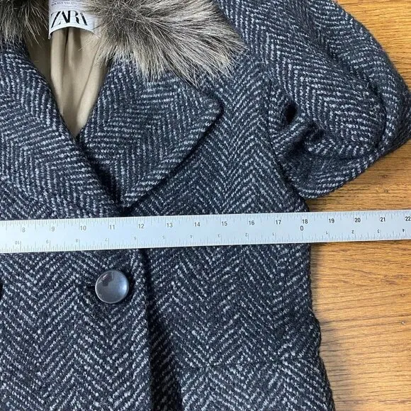 ZARA Studio Collection '21 Limited Edition Coat Faux Fur Herringbone Combination