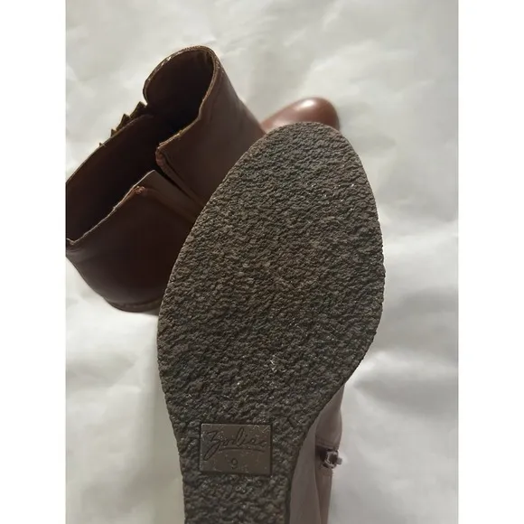 Zodiac Women Julia Brown Leather Wedge Ankle Platform Boots size 9 NWOB Tan